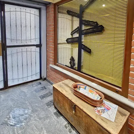 Maison Bodroz Charme Apartament